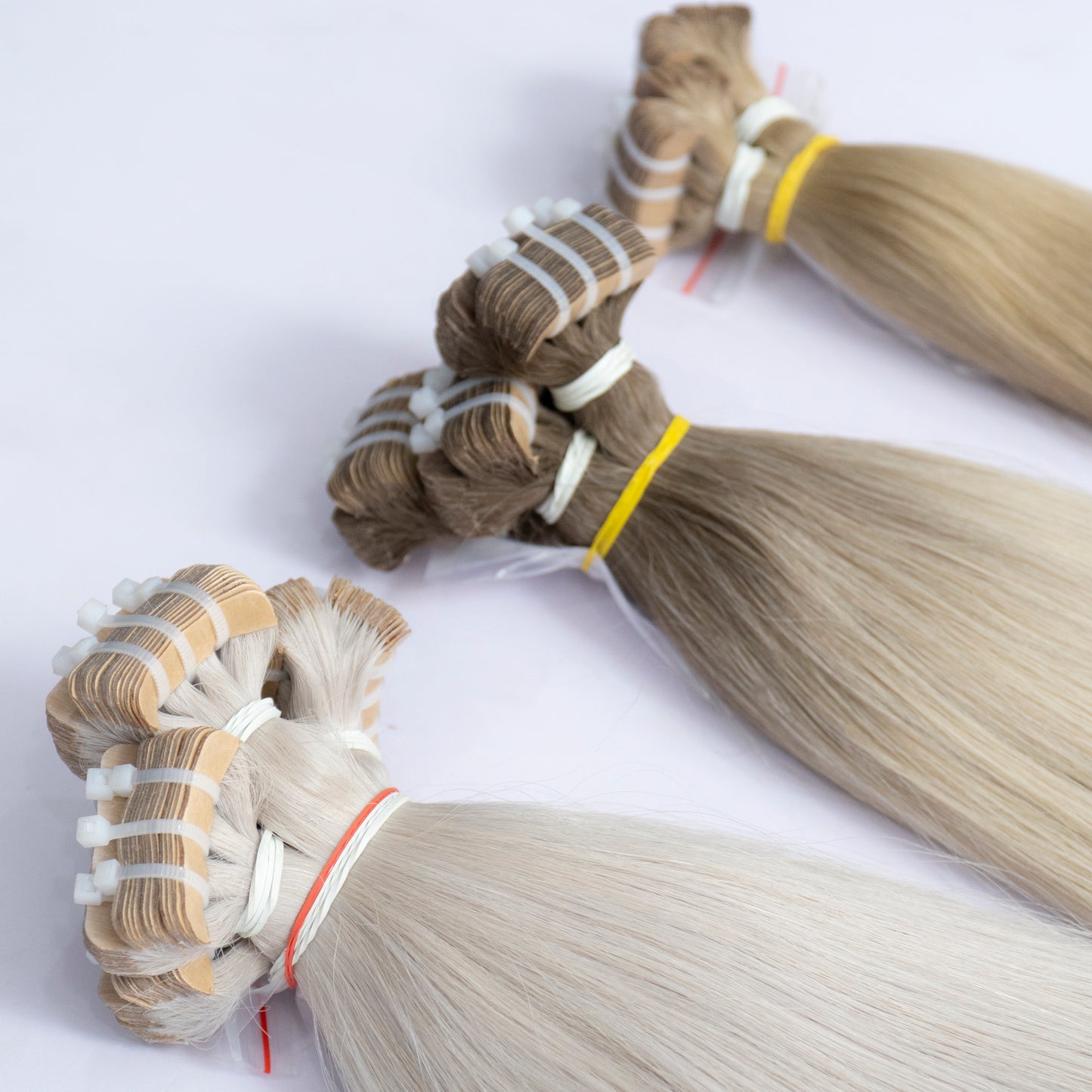 Extensii Tape On Par Natural Rusesc Blond Miere