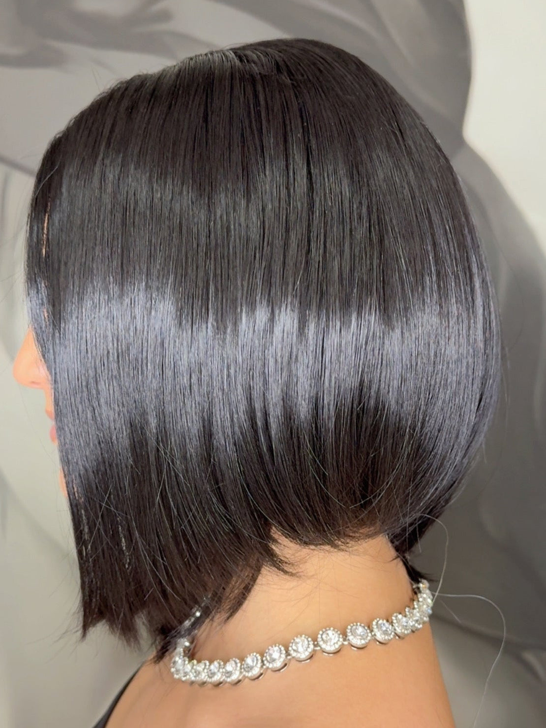 Peruca cu Dantela  Bob Asimetric  LIA  Brunet