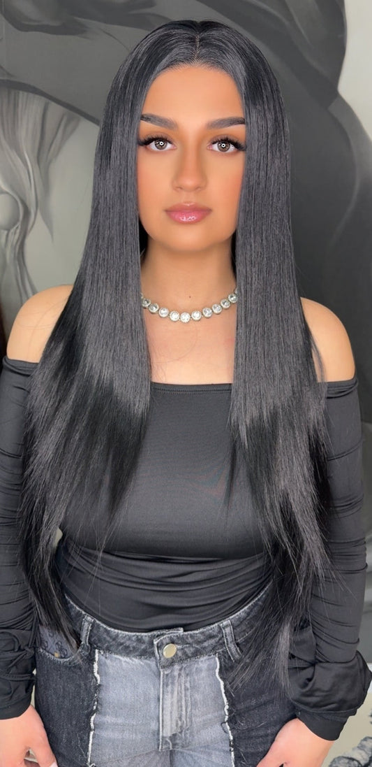 Peruca cu Dantela PetraBrunet # 1b 75 cm